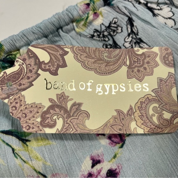 Band of Gypsies Arica Off The Shoulder Floral Cropped Top Small - Picture 8 of 14